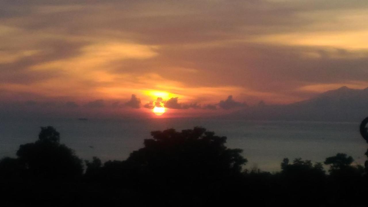 Khrisna Sunrise Homestay Tulamben Extérieur photo