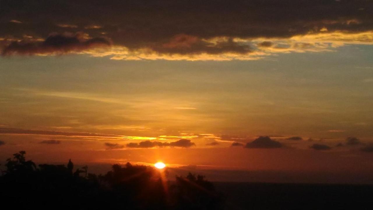 Khrisna Sunrise Homestay Tulamben Extérieur photo