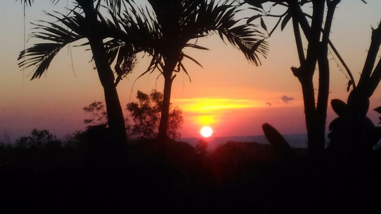 Khrisna Sunrise Homestay Tulamben Extérieur photo